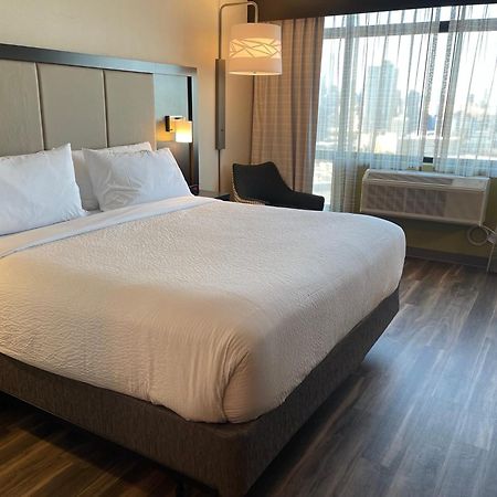 Holiday Inn Express Long Island City E - New York By Ihg Eksteriør bilde