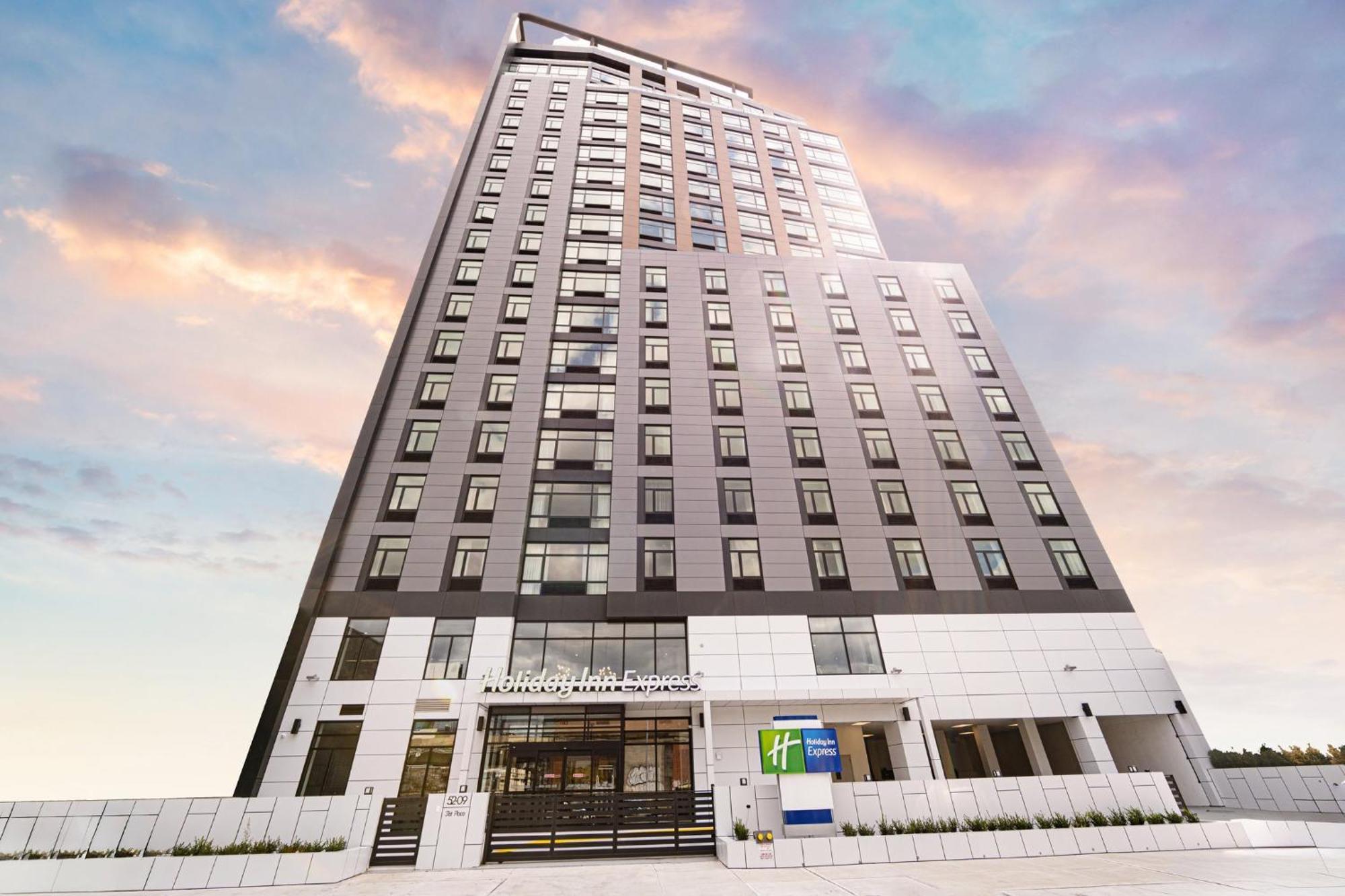 Holiday Inn Express Long Island City E - New York By Ihg Eksteriør bilde