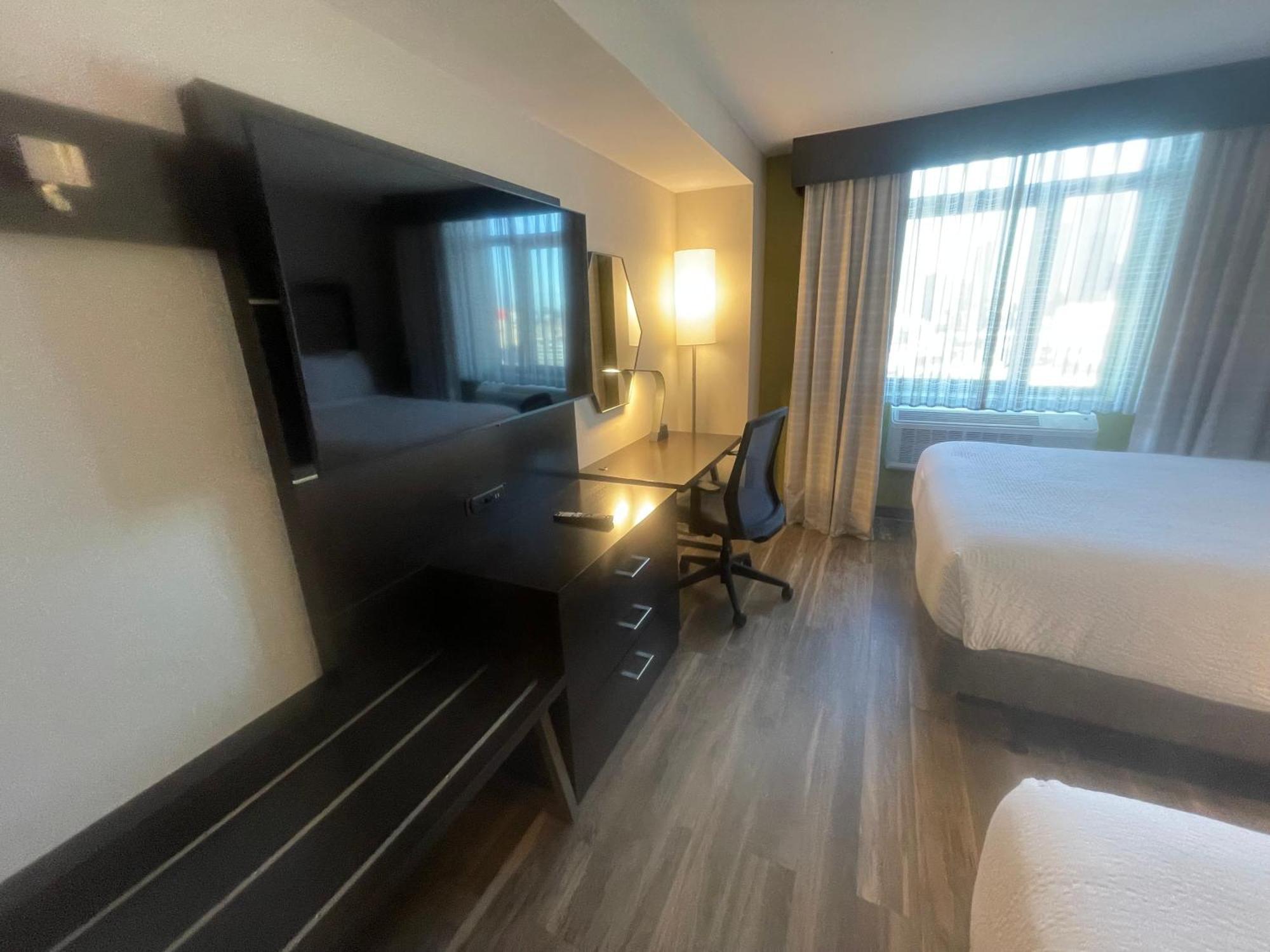 Holiday Inn Express Long Island City E - New York By Ihg Eksteriør bilde