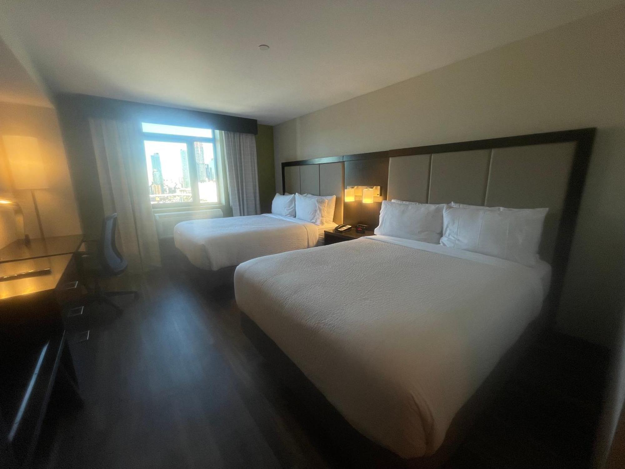 Holiday Inn Express Long Island City E - New York By Ihg Eksteriør bilde
