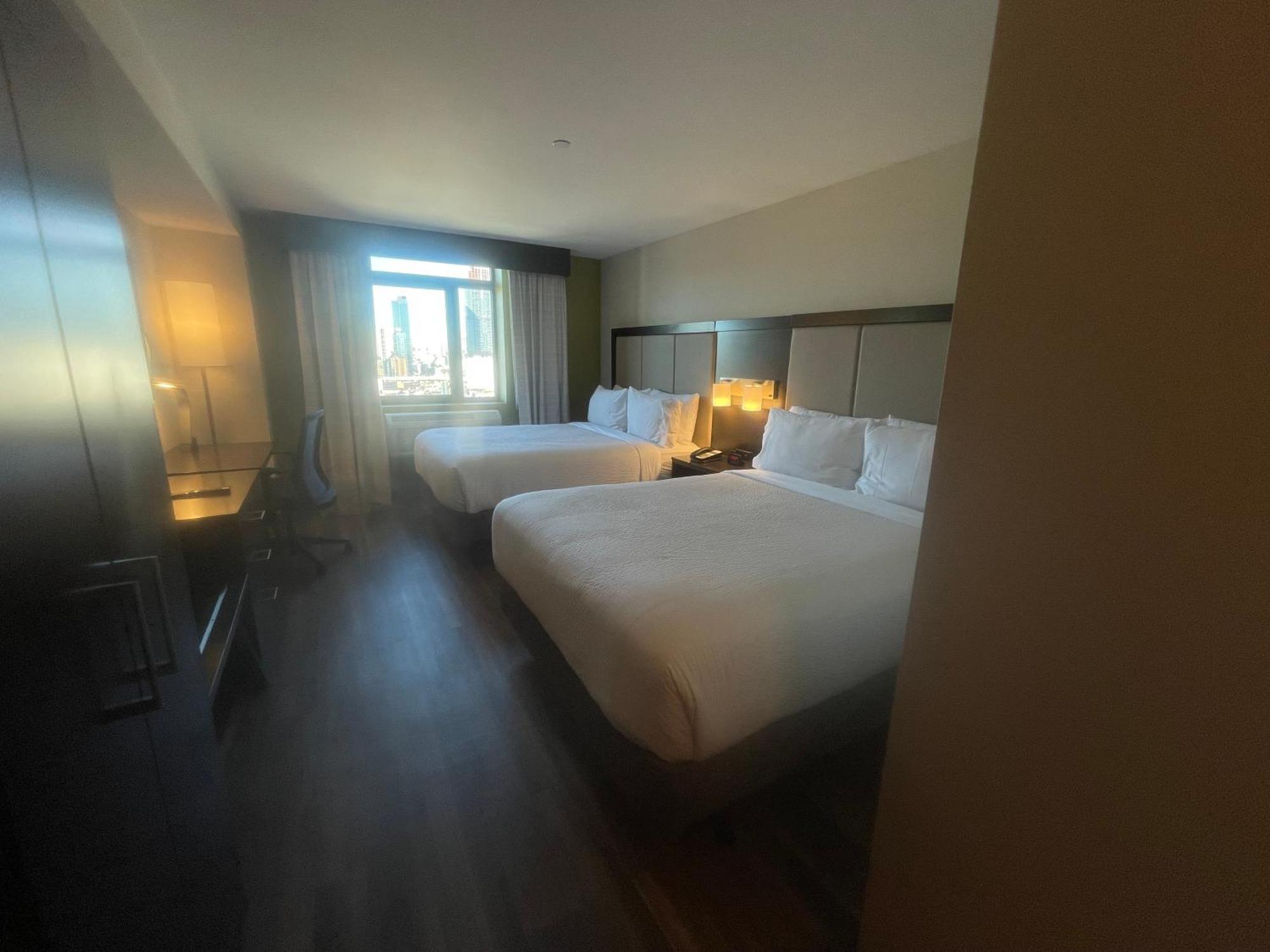 Holiday Inn Express Long Island City E - New York By Ihg Eksteriør bilde